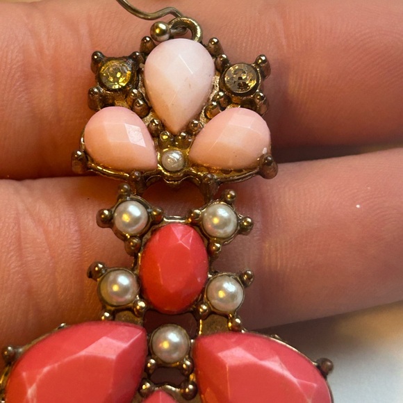 Vintage Rhinestone Gold Dangle Earrings - Picture 5 of 6